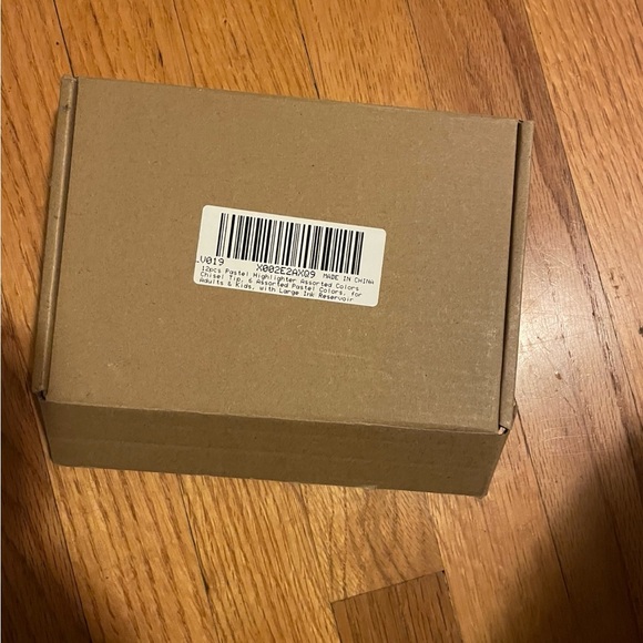 Colorful Highlighter Set - Picture 4 of 5